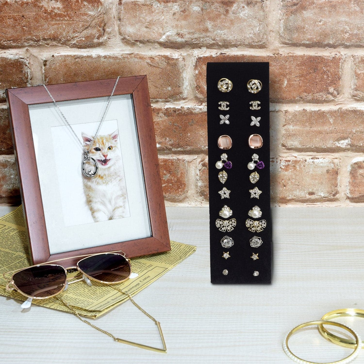 #238-1 Curved Earring Display Stand