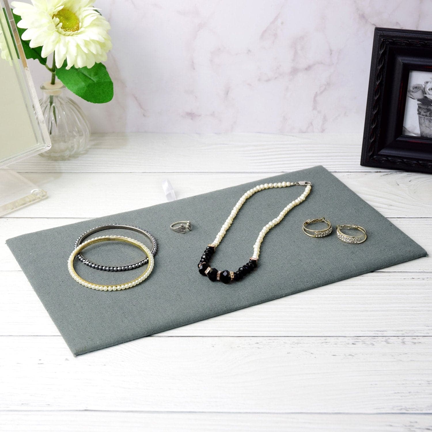 #93-1 Velvet Jewelry Display Pad